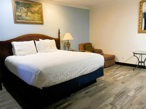 Americas Best Value Inn and Suites -Yucca Valley image 13