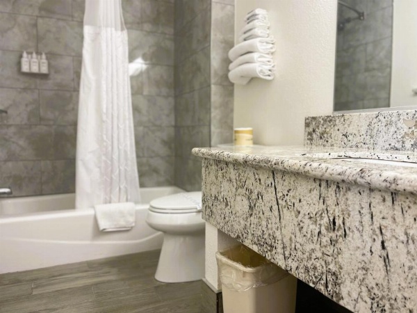 Americas Best Value Inn and Suites -Yucca Valley image 24